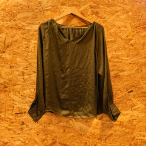Blouse fluide à manches longues
